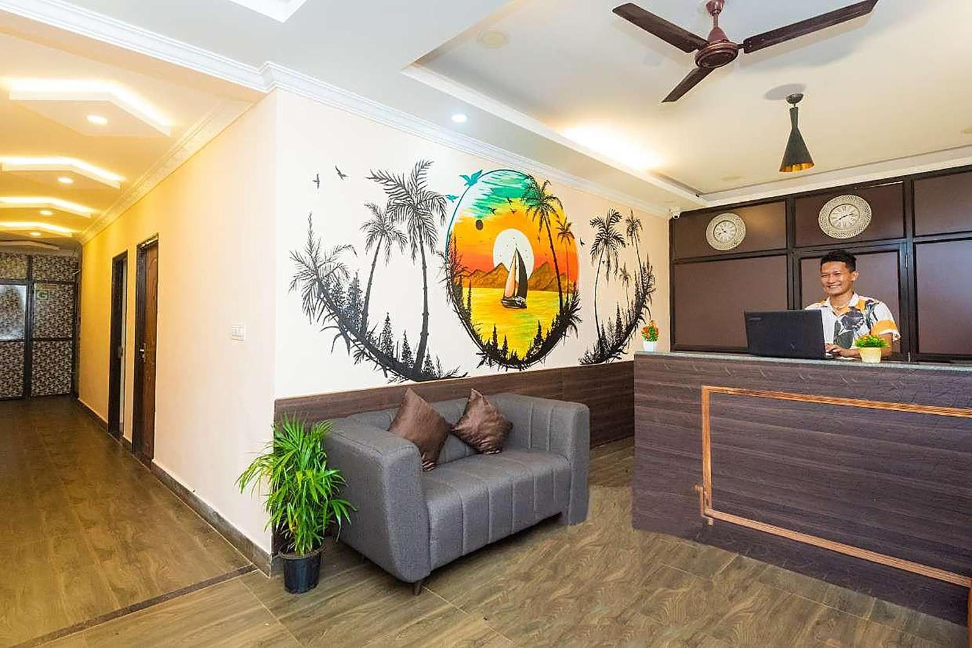 Fabexpress Spring De Goa Hotel