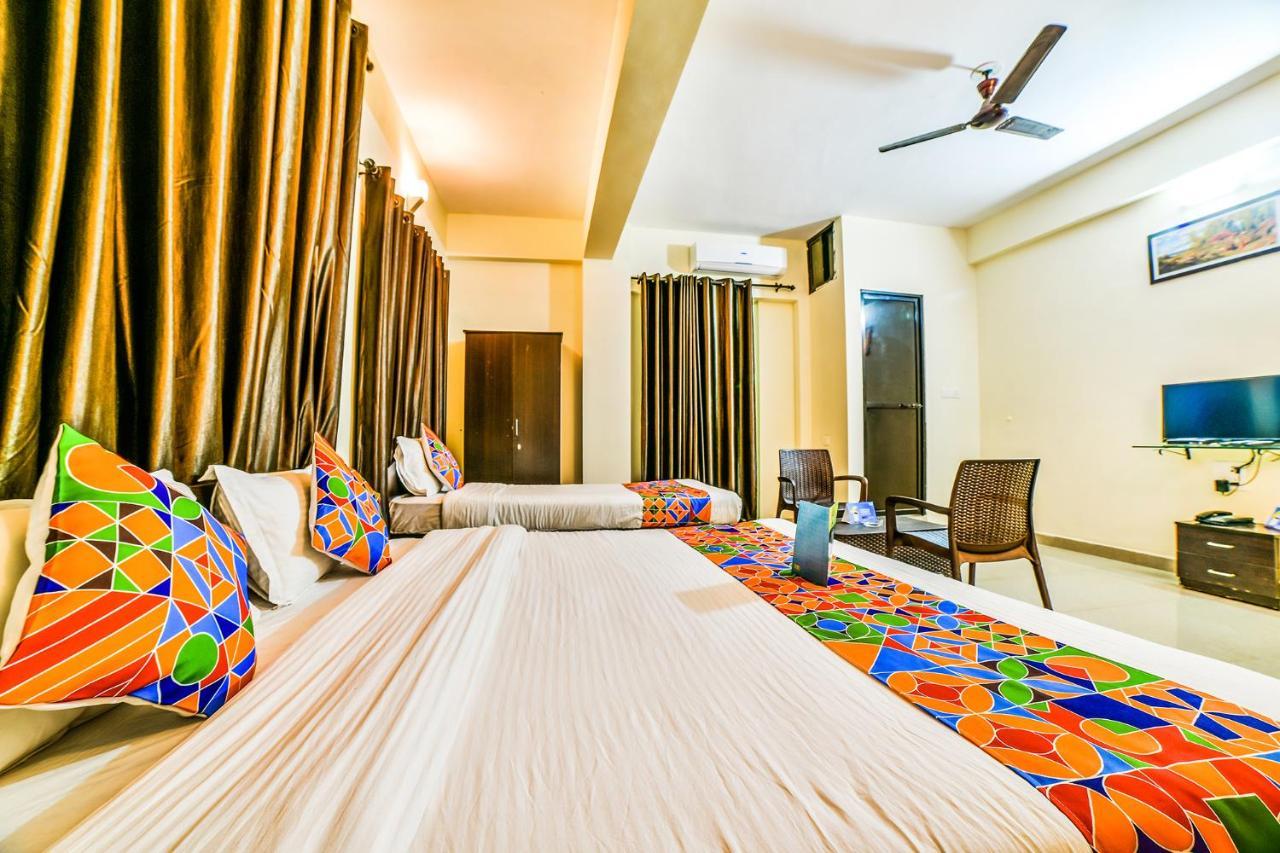 Hotel Fabexpress Spring De Goa